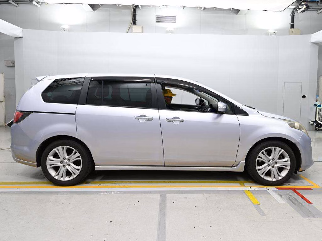 MAZDA MPV