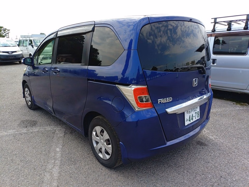 HONDA FREED