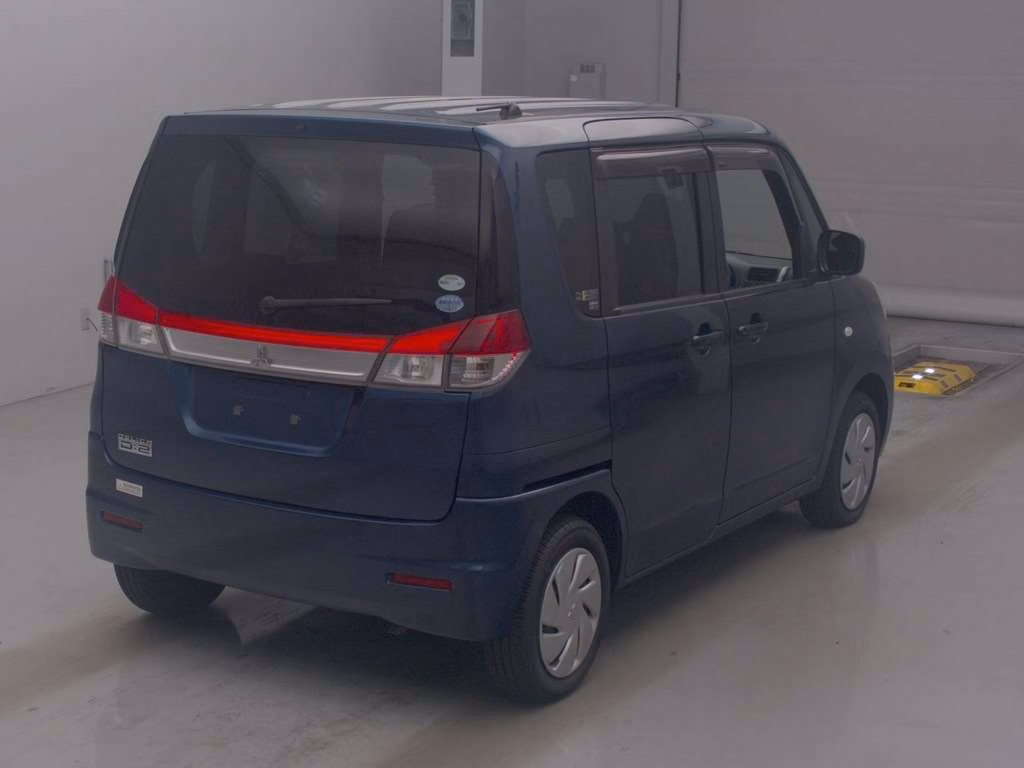 MITSUBISHI DELICA D:2
