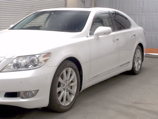 LEXUS LS460