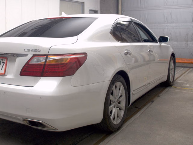 LEXUS LS460