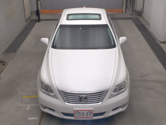 LEXUS LS460