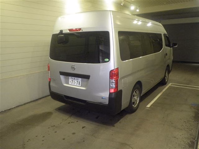 NISSAN NV350 CARAVAN