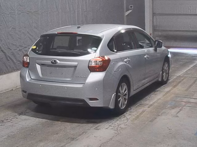 SUBARU IMPREZA