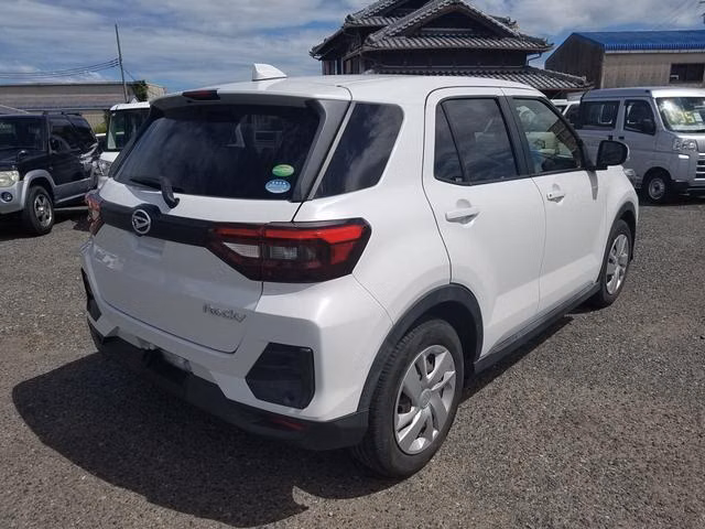 DAIHATSU ROCKY