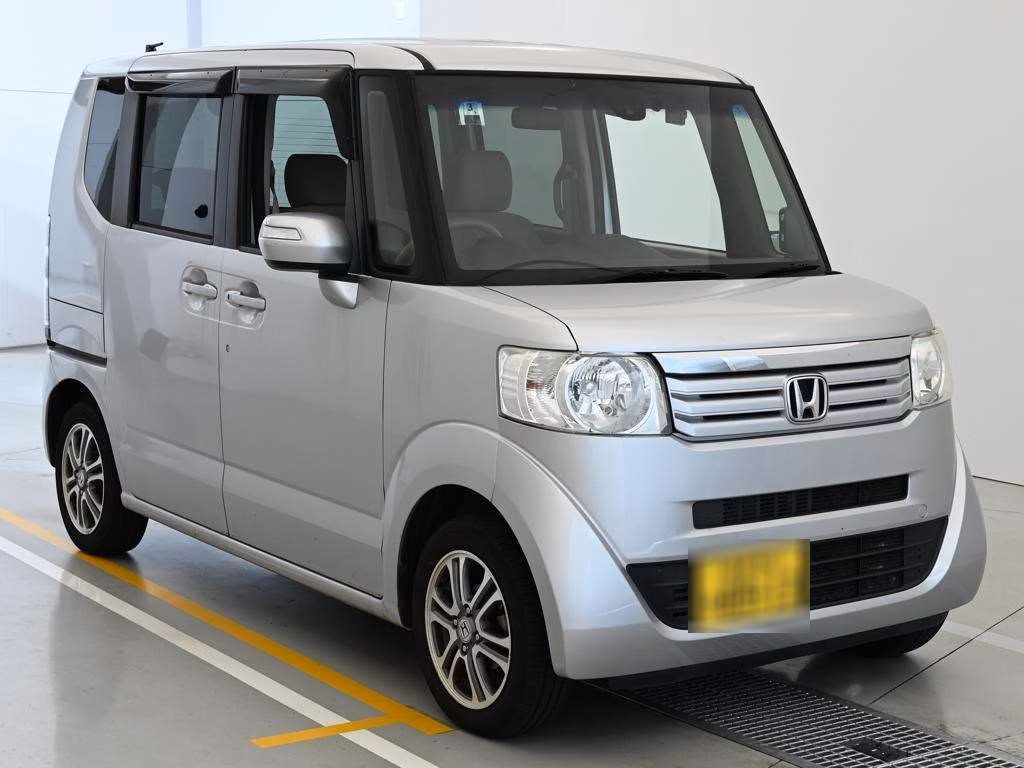 HONDA N-BOX