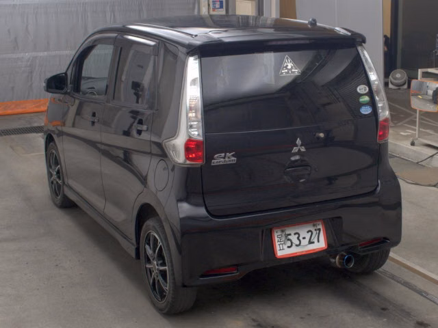 MITSUBISHI EK CUSTOM