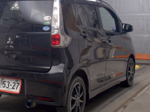 MITSUBISHI EK CUSTOM