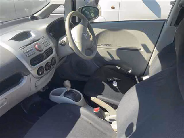 MITSUBISHI I