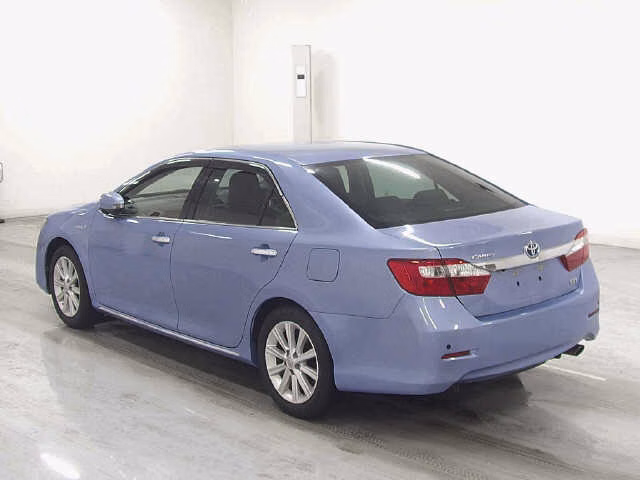 TOYOTA CAMRY