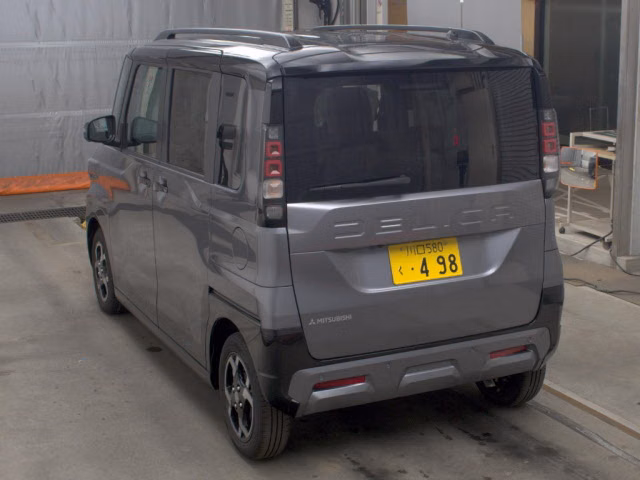 MITSUBISHI DELICA MINI
