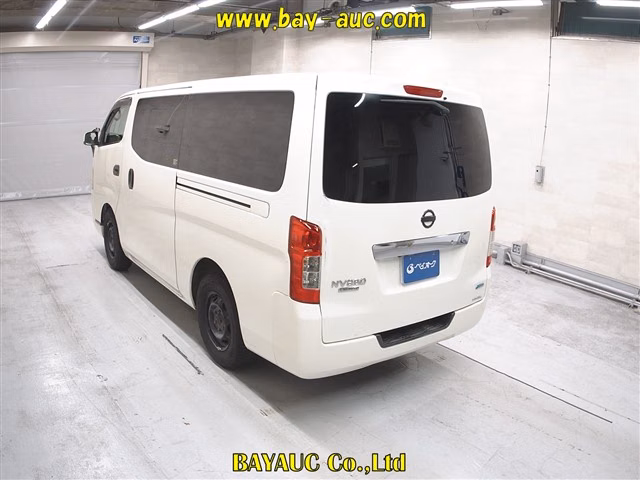 NISSAN NV350 CARAVAN
