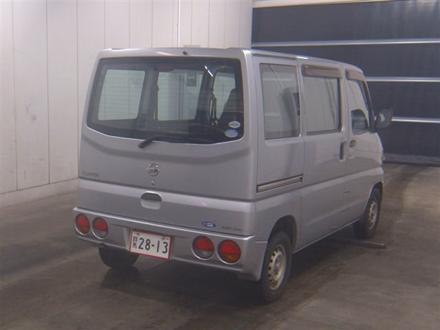 NISSAN CLIPPER