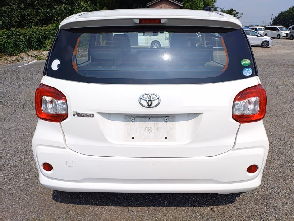 TOYOTA PASSO