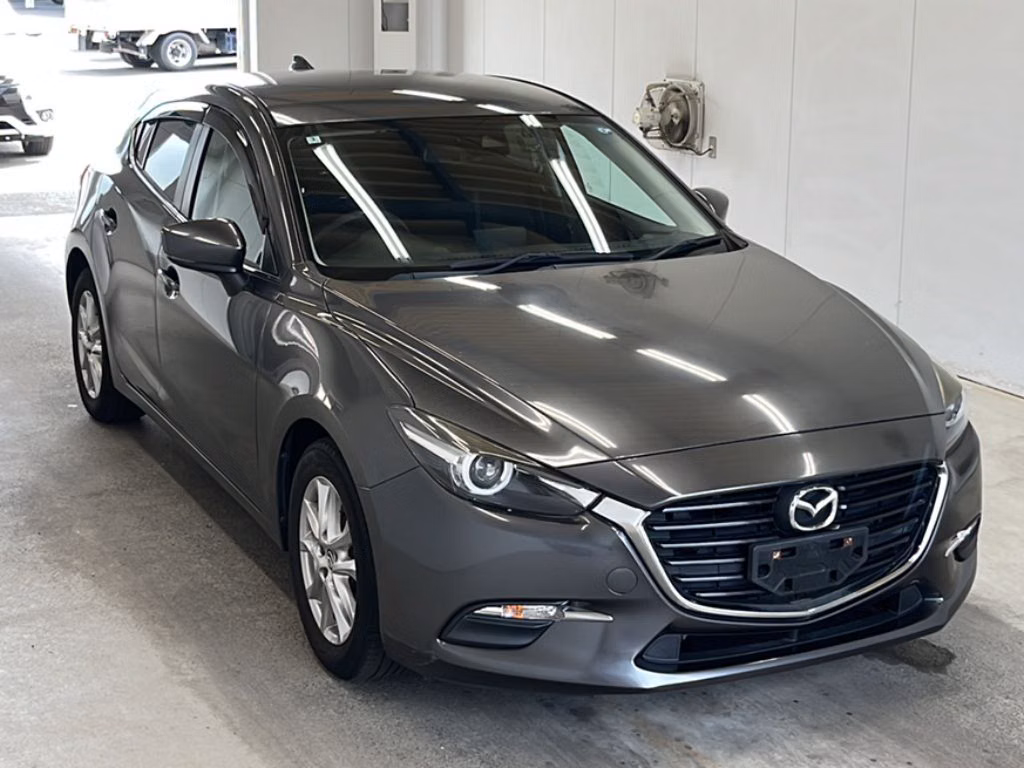 MAZDA AXELA
