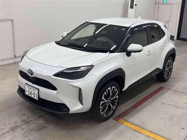 TOYOTA YARIS CROSS