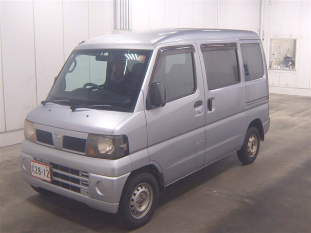 NISSAN CLIPPER