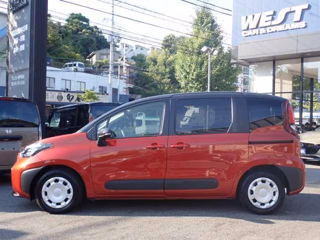 TOYOTA SIENTA