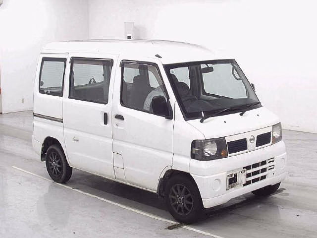 NISSAN CLIPPER