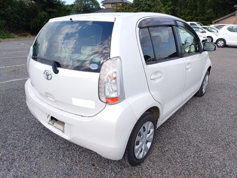 TOYOTA PASSO