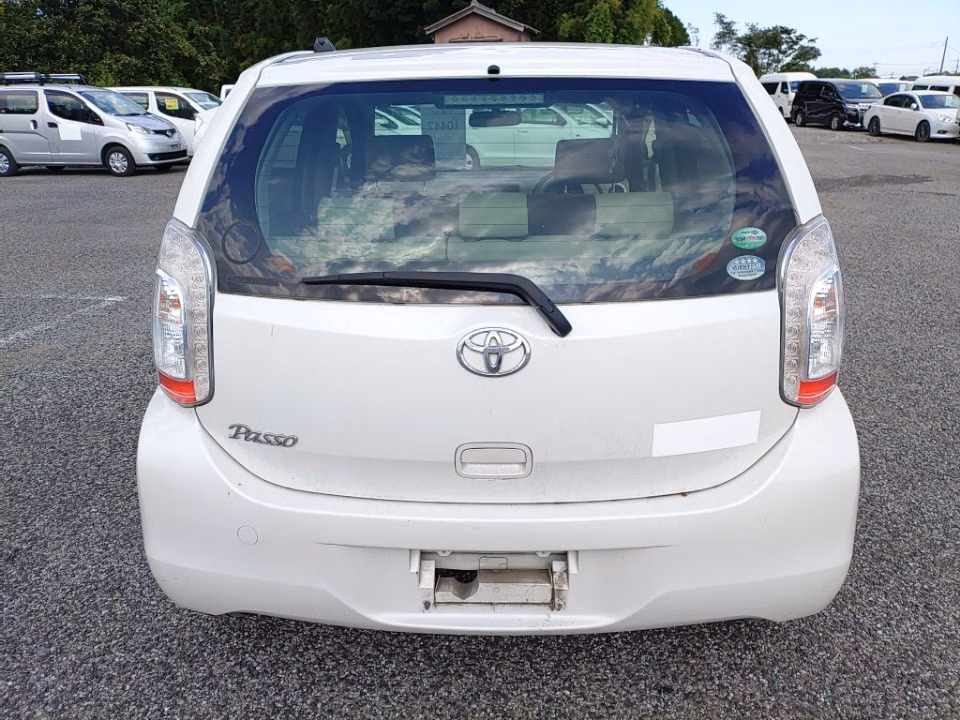 TOYOTA PASSO