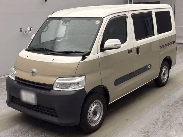 TOYOTA TOWN ACE