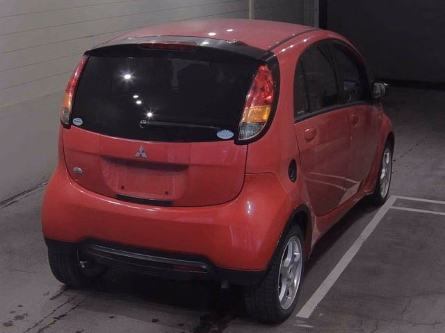 MITSUBISHI I