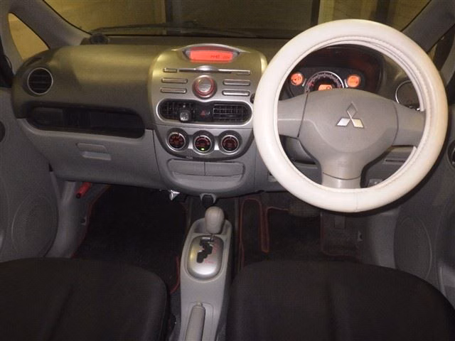MITSUBISHI I