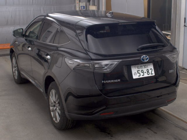 TOYOTA HARRIER