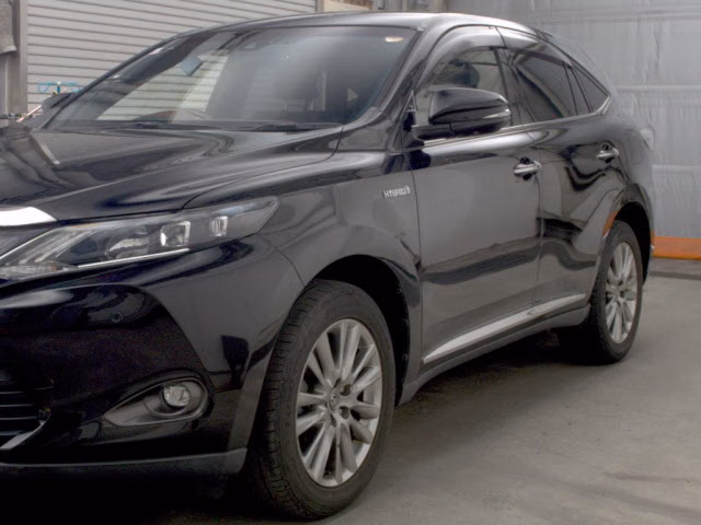 TOYOTA HARRIER