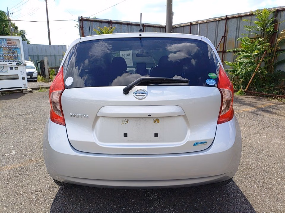 NISSAN NOTE