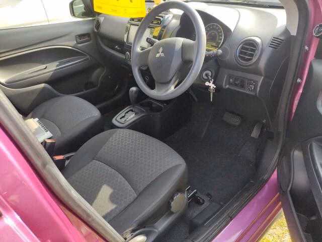 MITSUBISHI MIRAGE