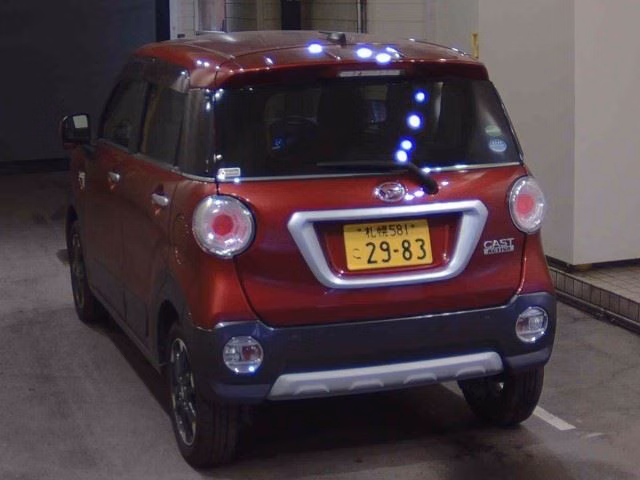 DAIHATSU CAST