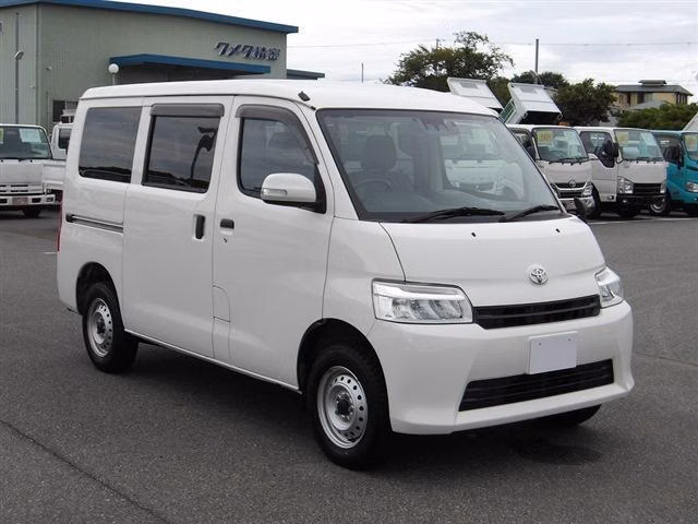 TOYOTA TOWN ACE