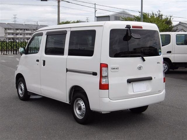 TOYOTA TOWN ACE