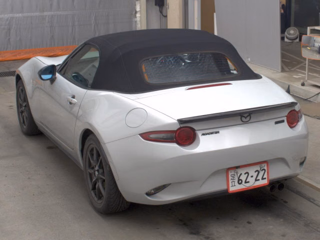 MAZDA MX-5