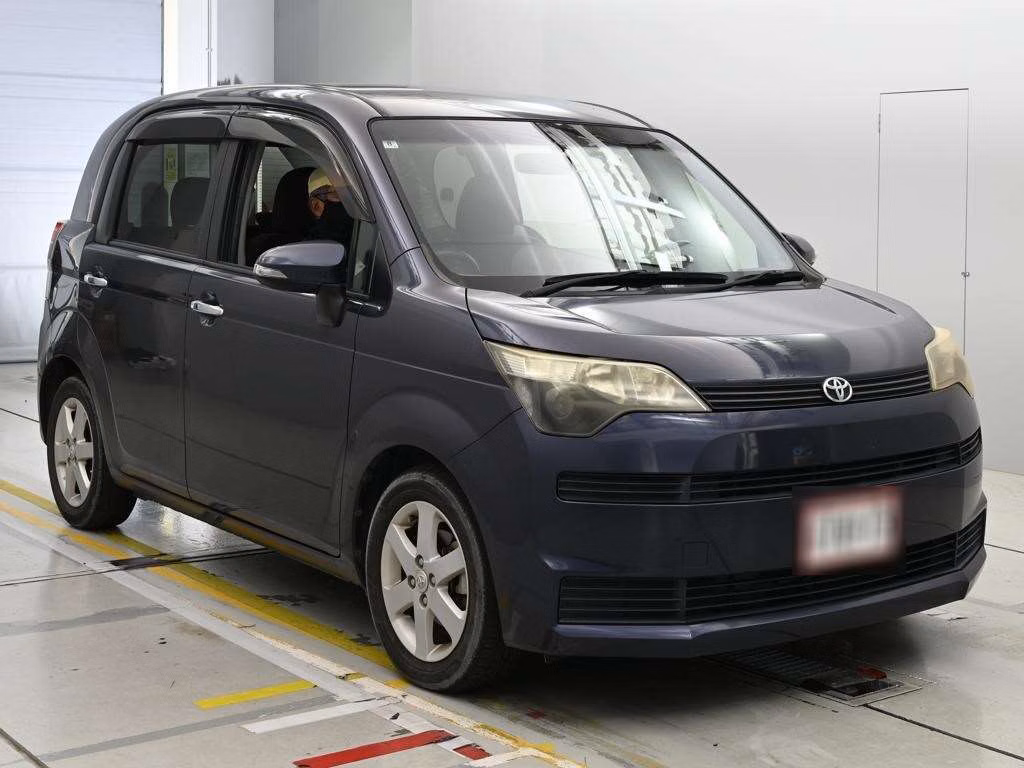 TOYOTA SPADE