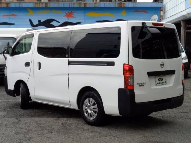 NISSAN NV350 CARAVAN