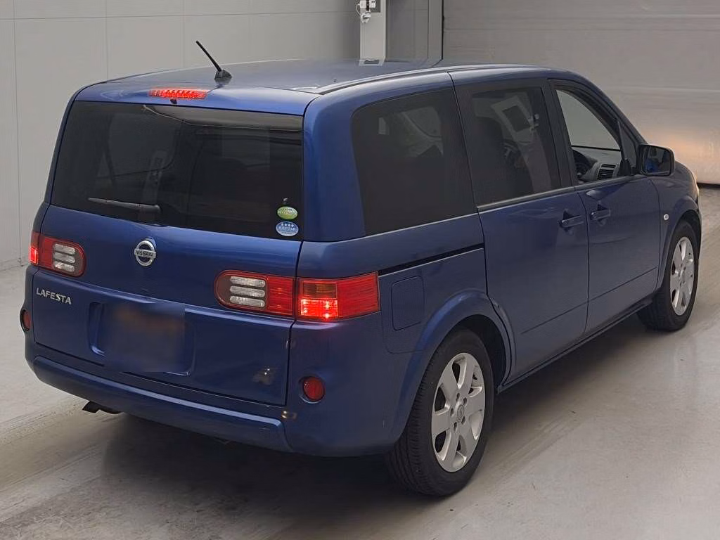NISSAN LAFESTA