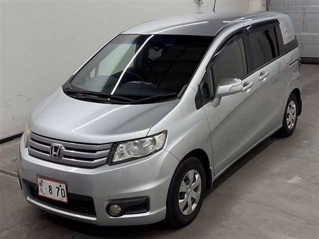 HONDA FREED SPIKE