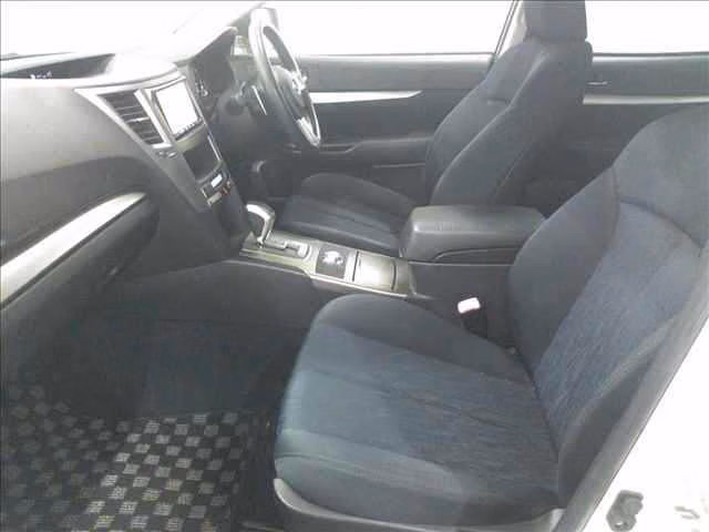 SUBARU LEGACY B4