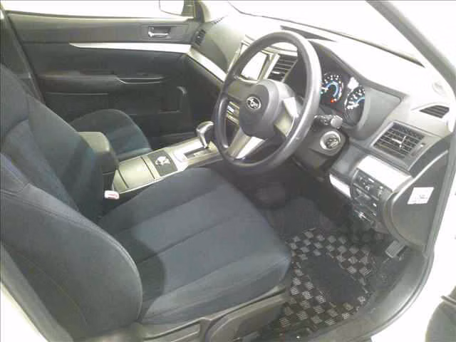 SUBARU LEGACY B4