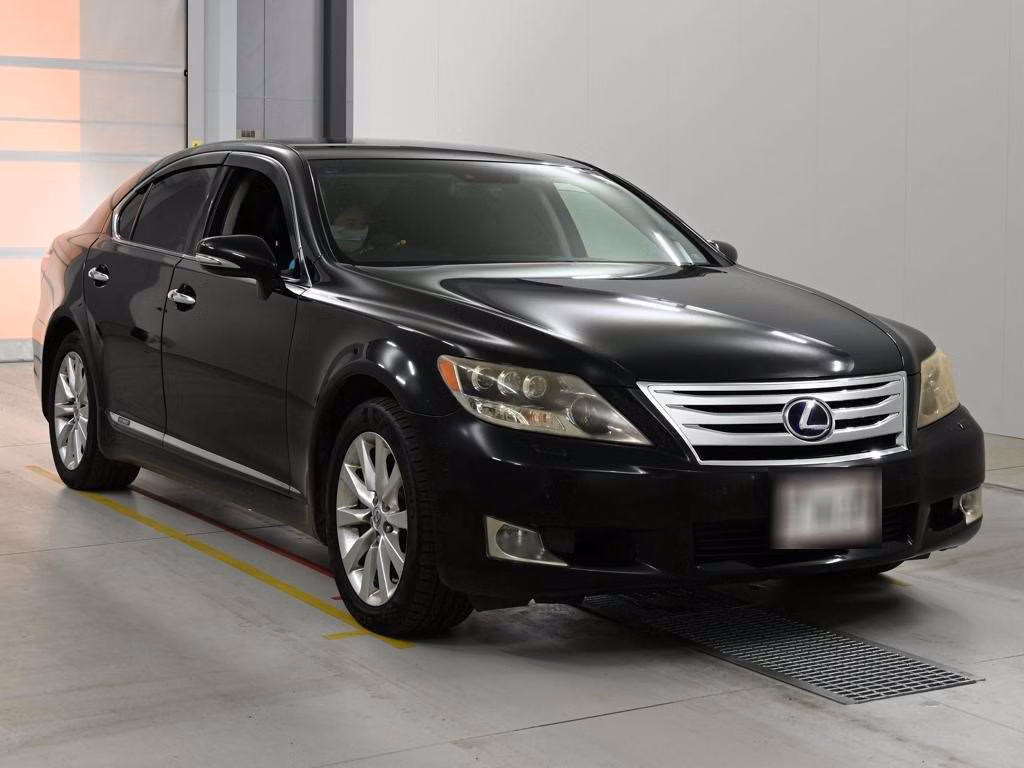 LEXUS LS600H