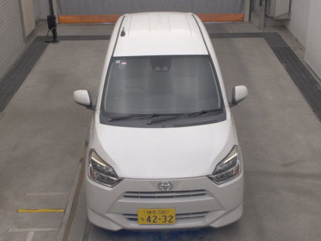 TOYOTA PIXIS EPOCH
