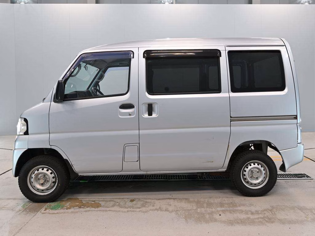 MITSUBISHI MINICAB MIEV