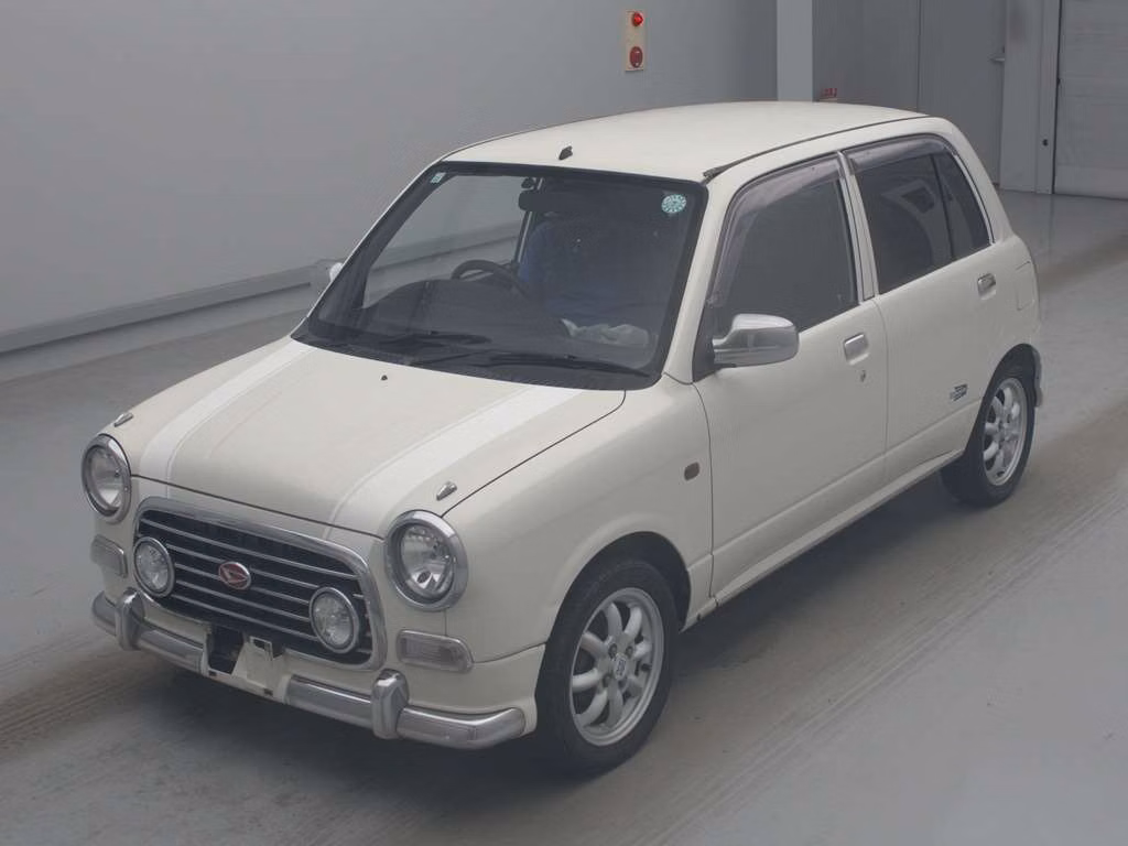 DAIHATSU MIRA GINO