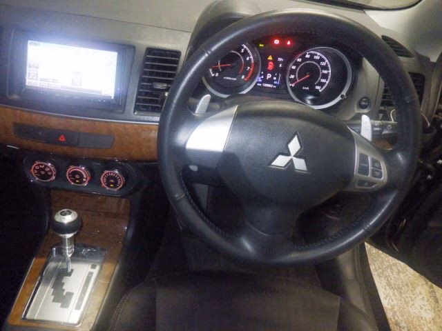 MITSUBISHI GALANT FORTIS