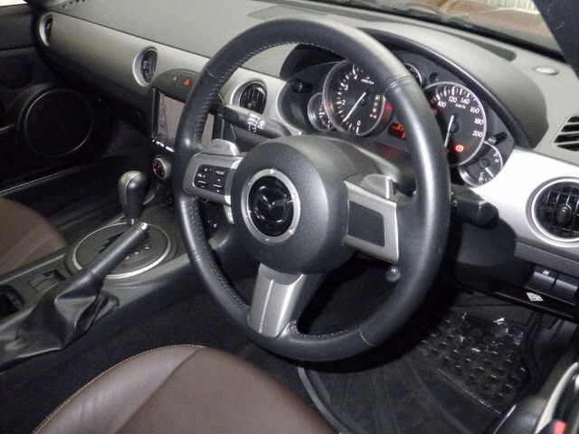 MAZDA ROADSTER
