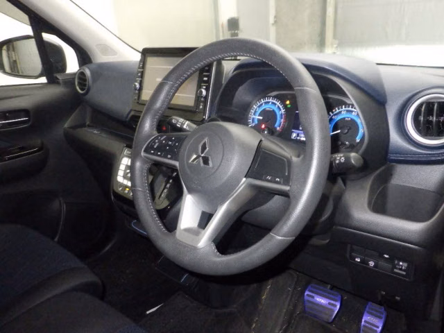 MITSUBISHI EK X