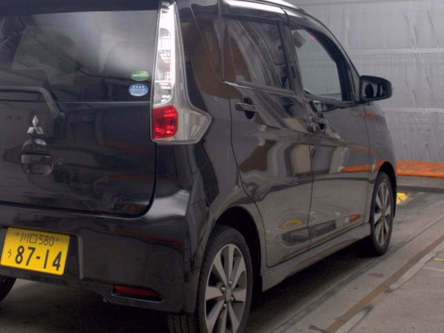 MITSUBISHI EK CUSTOM